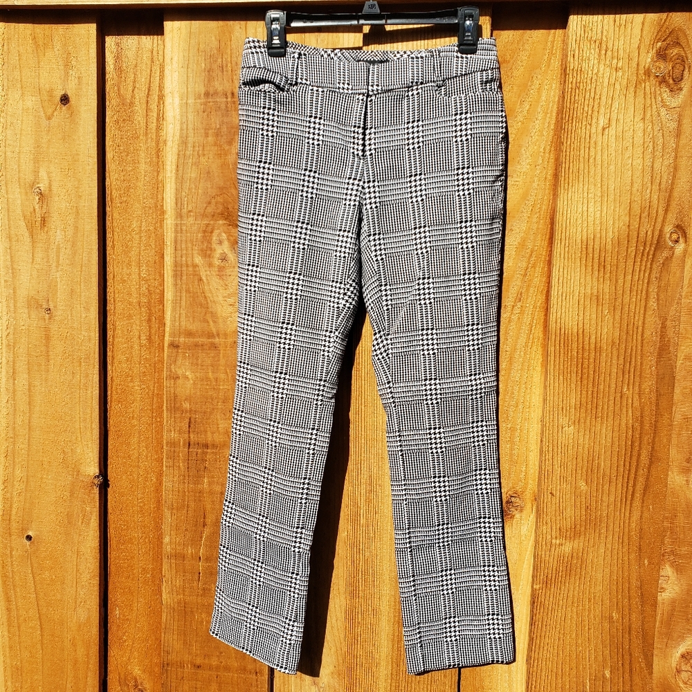 New York and Company 7th Ave Design Studio Pants